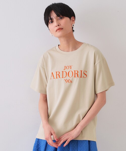 OPAQUE.CLIP（オペークドットクリップ）の「フロッキーロゴTシャツ【洗濯機洗い可】（Tシャツ/カットソー・レディース・ライトベージュ/チャコールグレー/ホワイト・42/40/38）」の3枚目の写真
