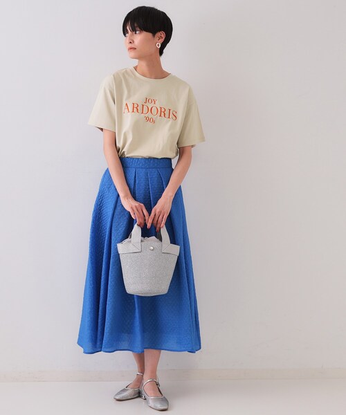 OPAQUE.CLIP（オペークドットクリップ）の「フロッキーロゴTシャツ【洗濯機洗い可】（Tシャツ/カットソー・レディース・ライトベージュ/チャコールグレー/ホワイト・42/40/38）」の16枚目の写真