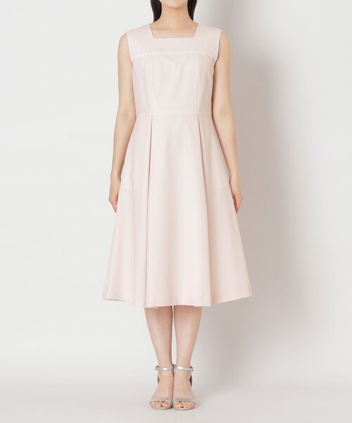 TO BE CHIC(トゥー ビー シック)の「シアサッカー ストライプワンピース(ワンピース・レディース・ダークネイビー/ピンク系その他2・40/42)」の5枚目の写真
