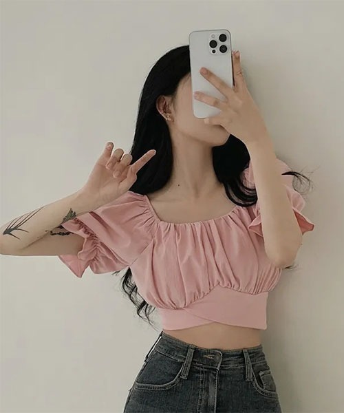 Mayree（メイリー）の「【Mayree】ワッシャー オフショルダー バルーン 半袖 ブラウス（シャツ/ブラウス・レディース・ピンク/ホワイト/パープル/ブルー/ブラック・SMALL/MEDIUM/LARGE）」の6枚目の写真