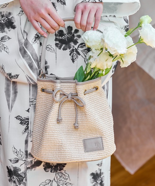 mideal(マイディール)の「drawstring ribbon basket bag / ドロストリボンカゴバッグ(かごバッグ・レディース・アイボリー/ブラウン・FREE)」の21枚目の写真