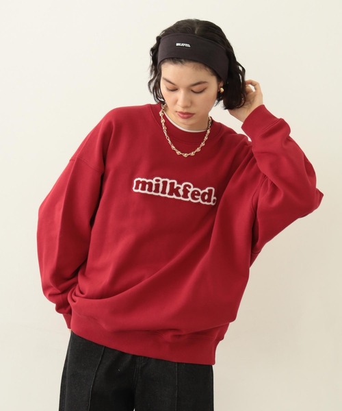 MILKFED.(ミルクフェド)の「COOPER LOGO WIDE CREW SWEAT TOP(スウェット・レディース・レッド/オートミール/チャコール・M/L)」の6枚目の写真