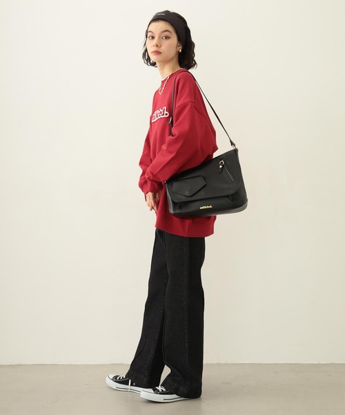 MILKFED.(ミルクフェド)の「COOPER LOGO WIDE CREW SWEAT TOP(スウェット・レディース・レッド/オートミール/チャコール・M/L)」の13枚目の写真