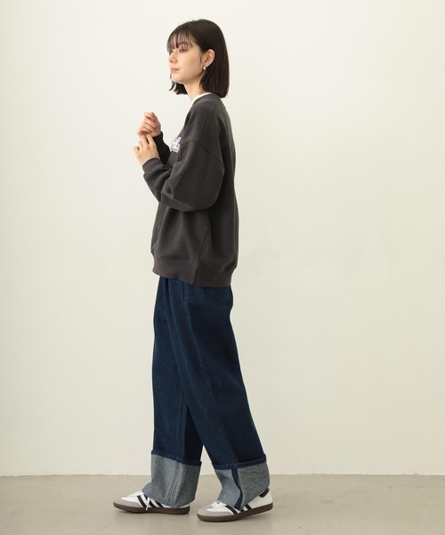 MILKFED.(ミルクフェド)の「COOPER LOGO WIDE CREW SWEAT TOP(スウェット・レディース・レッド/オートミール/チャコール・M/L)」の20枚目の写真