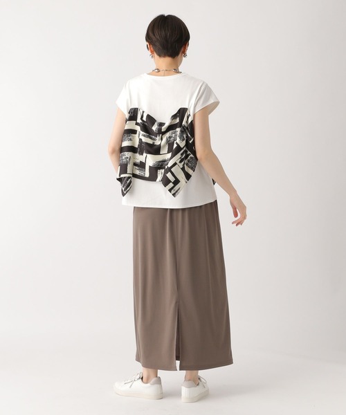 Elura（エルーラ）の「スカーフドッキングＴシャツ/322550（Tシャツ/カットソー・レディース・ブラック/ホワイト・FREE）」の9枚目の写真