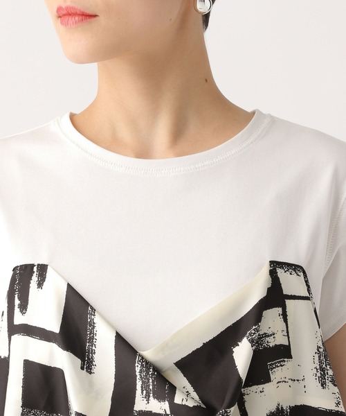 Elura（エルーラ）の「スカーフドッキングＴシャツ/322550（Tシャツ/カットソー・レディース・ブラック/ホワイト・FREE）」の15枚目の写真