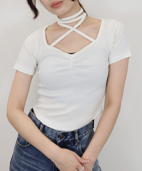 Reurie'(レウリィ)の「【ZOZO限定】リブチョーカートップ/rib choker top 半袖 カットソー リボン ホワイト グレー ブラック アレンジ カジュアル(Tシャツ/カットソー・レディース・グレー/ブラック/ホワイト・FREE)」の9枚目の写真