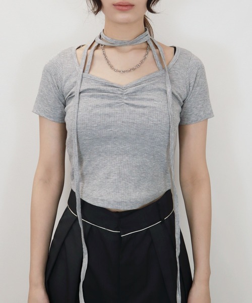 Reurie'(レウリィ)の「【ZOZO限定】リブチョーカートップ/rib choker top 半袖 カットソー リボン ホワイト グレー ブラック アレンジ カジュアル(Tシャツ/カットソー・レディース・グレー/ブラック/ホワイト・FREE)」の14枚目の写真