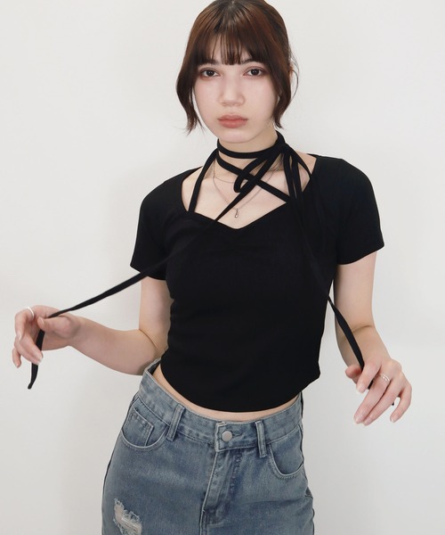 Reurie'(レウリィ)の「【ZOZO限定】リブチョーカートップ/rib choker top 半袖 カットソー リボン ホワイト グレー ブラック アレンジ カジュアル(Tシャツ/カットソー・レディース・グレー/ブラック/ホワイト・FREE)」の20枚目の写真