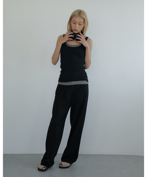 anuke（アンヌーク）の「Sheer Layered Tanktop（タンクトップ・レディース・チャコールグレー/ネイビー・FREE）」の5枚目の写真