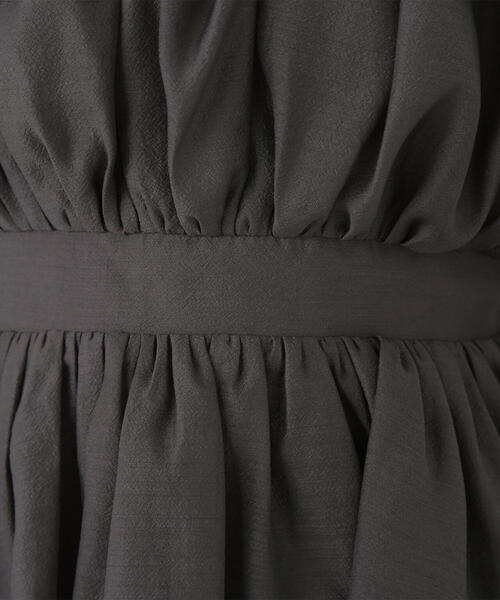 NATURAL BEAUTY BASIC（ナチュラルビューティーベーシック）の「◇シアーギャザーペプラムブラウス（シャツ/ブラウス・レディース・ダークブラウン/ベージュ/ラベンダー/チャコールグレー/オフホワイト・SMALL/MEDIUM）」の14枚目の写真