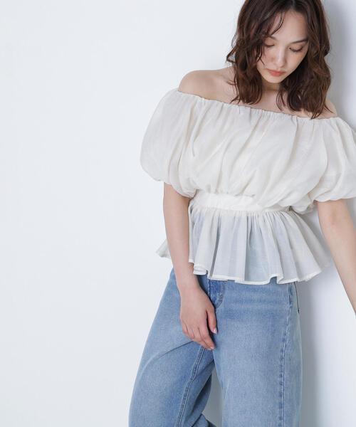 NATURAL BEAUTY BASIC（ナチュラルビューティーベーシック）の「◇シアーギャザーペプラムブラウス（シャツ/ブラウス・レディース・ダークブラウン/ベージュ/ラベンダー/チャコールグレー/オフホワイト・SMALL/MEDIUM）」の18枚目の写真