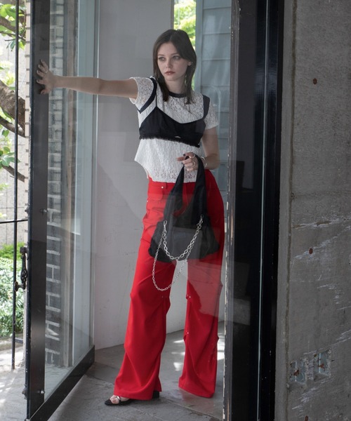 VACANCY（ヴァカンシー）の「チャーム付きシアーキャミビスチェ（キャミソール・レディース・アイボリー/ブラック・FREE）」の18枚目の写真