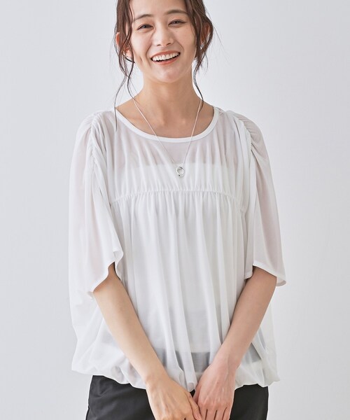 INDIVI(インディヴィ)の「【洗える/体型カバー】シャーリングシアートップス(Tシャツ/カットソー・レディース・ピンク/チャコールグレー/ホワイト/ブラック/ブルー系5・38/34/05/15 /13)」の18枚目の写真