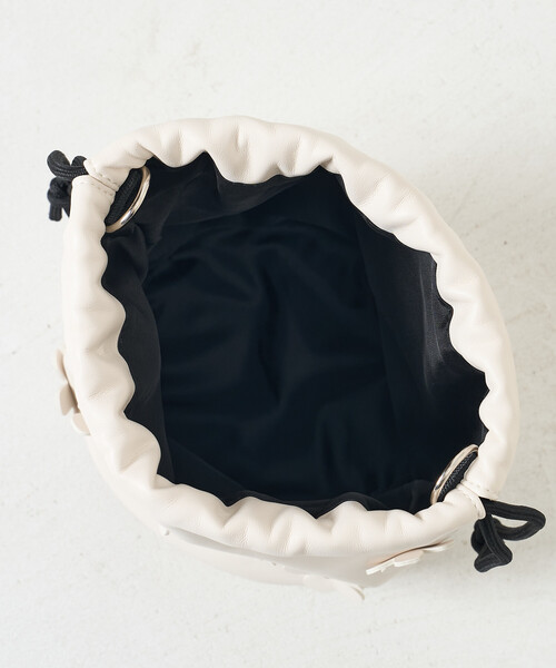 FREAK'S STORE（フリークスストア）の「OUTDOOR PRODUCTS × FREAK'S STORE/アウトドアプロダクツ 別注 3D フラワー巾着バッグ/ショルダーバッグ（ショルダーバッグ・レディース・ブラック/ブラウン/ナチュラル・ONE SIZE）」の9枚目の写真