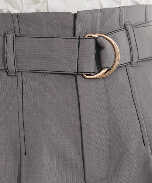 REDYAZEL（レディアゼル）の「配色ステッチハイウエストタックショートパンツ（その他パンツ・レディース・ベージュ/ブルー/グレー・FREE）」の4枚目の写真