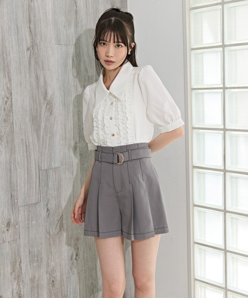 REDYAZEL（レディアゼル）の「配色ステッチハイウエストタックショートパンツ（その他パンツ・レディース・ベージュ/ブルー/グレー・FREE）」の8枚目の写真