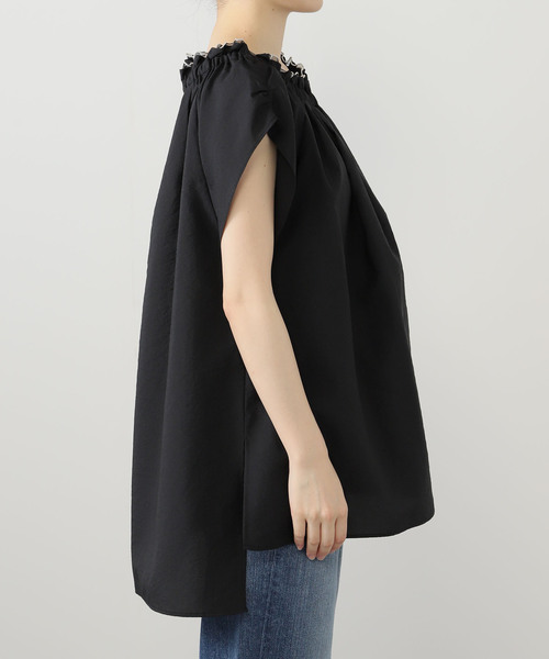 La TOTALITE（ラトータリテ）の「【洗える】ギャザーネックチュニックブラウス（シャツ/ブラウス・レディース・ブラック/ホワイト/ベージュ・FREE）」の7枚目の写真