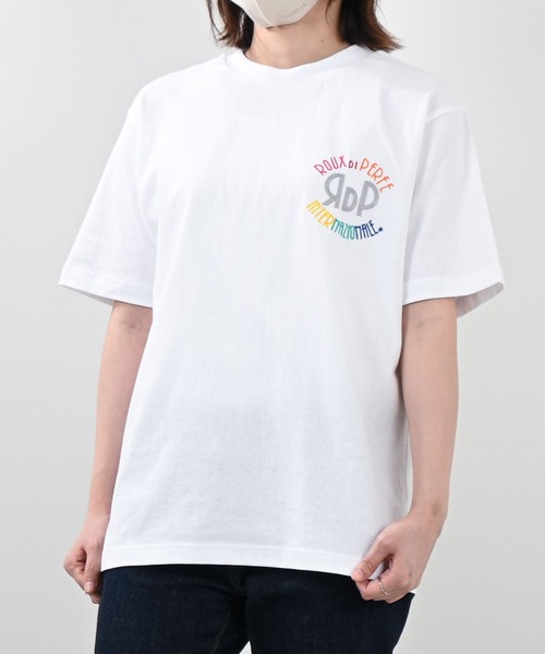 Felt-Maglietta（フェルトマリエッタ）の「[ROUXDI PERFE ルゥディパフィー]レインボー刺繍Tシャツ（Tシャツ/カットソー・メンズ・ホワイト/ブラック・SMALL/MEDIUM/LARGE）」の4枚目の写真