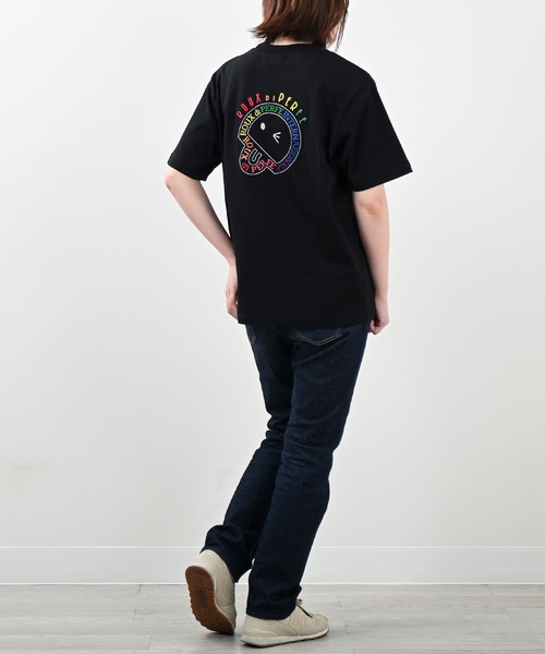 Felt-Maglietta（フェルトマリエッタ）の「[ROUXDI PERFE ルゥディパフィー]レインボー刺繍Tシャツ（Tシャツ/カットソー・メンズ・ホワイト/ブラック・SMALL/MEDIUM/LARGE）」の11枚目の写真