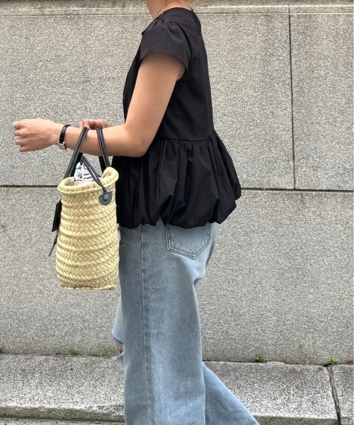 ブラウス シャツ バルーンペプラムブラウス(chiica select) / Tシャツ カットソー 半袖 インナー フレンチスリーブ クルーネック ラ バルーンペプラムブラウス(chiica select) / Tシャツ カットソー