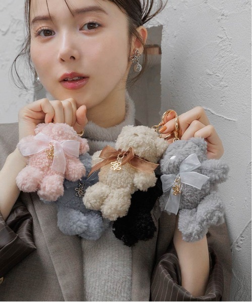 RANDA（ランダ）の「ベアリーチャーム（チャーム・レディース・ブラック/ブルー/ピンク/グレー/ベージュ・FREE）」の7枚目の写真