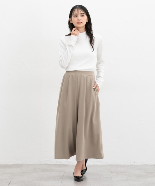 Honeys(ハニーズ)の「カット素材ガウチョパンツ(その他パンツ・レディース・ネイビー/グリーン/ブラウン/ボルドー/グレイッシュベージュ/ブラック・3L/L/LL/M/S)」の17枚目の写真