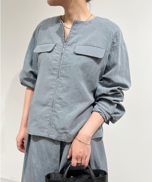 ◇クルーネックショートブルゾン（ブルゾン）｜human woman