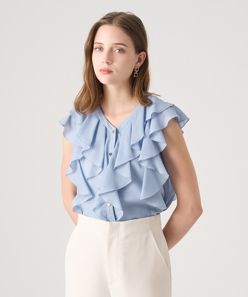 ANAYI（アナイ）の「ボイルフリルVネックブラウス（シャツ/ブラウス・レディース・ライトブルー/ブラック/ホワイト・38/36）」の7枚目の写真