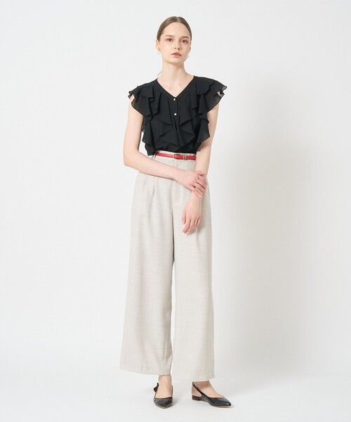 ANAYI（アナイ）の「ボイルフリルVネックブラウス（シャツ/ブラウス・レディース・ライトブルー/ブラック/ホワイト・38/36）」の11枚目の写真