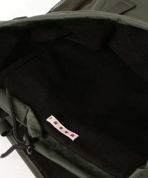 MARNI(マルニ)の「キッズ バックパック MARNI KID(バックパック/リュック・キッズ・カーキ/ブラック・UNI)」の5枚目の写真