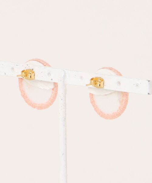 tone（トーン）の「【katea.】オーガンジー刺繍ピアス（Circle）（ピアス（両耳用）・レディース・ピンク・FREE）」の2枚目の写真