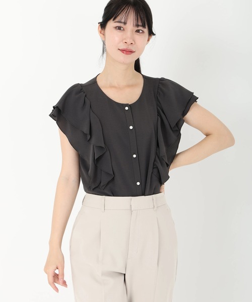 STRAWBERRY-FIELDS(ストロベリーフィールズ)の「2WAYジョーゼット_フリルスリーブブラウス シャツ・ブラウス(シャツ/ブラウス・レディース・ライトグレー/ダークグレー/ピンク系その他・2)」の2枚目の写真