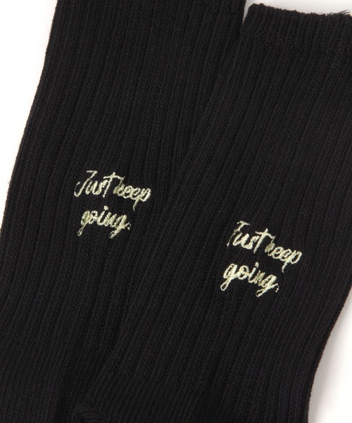 LAKOLE(ラコレ)の「リブ刺繍ロングソックス / 578213(ソックス/靴下・レディース・ブラック/オフホワイト/グレー・FREE)」の7枚目の写真