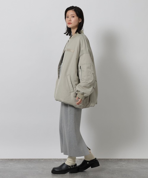 LAKOLE(ラコレ)の「リブ刺繍ロングソックス / 578213(ソックス/靴下・レディース・ブラック/オフホワイト/グレー・FREE)」の20枚目の写真