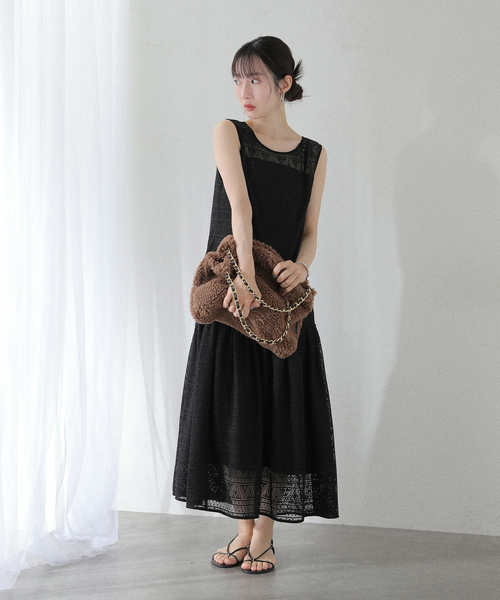 La TOTALITE(ラトータリテ)の「VIOLAd’ORO / ヴィオラドーロ エコファーバッグ 34*34cm(ショルダーバッグ・レディース・アイボリー/ブラウン・FREE)」の14枚目の写真