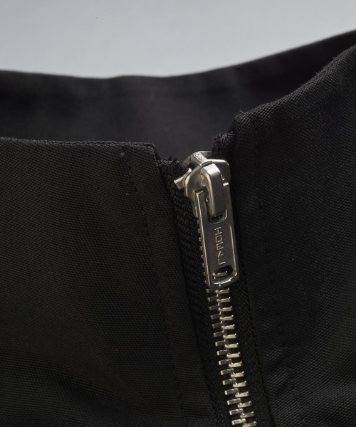 NO ID.（ノーアイディ）の「【NO ID.】Rivet Big Track Blouson / リベット ビッグ トラック ブルゾン（ブルゾン・メンズ・ブラック/グレー・ONE SIZE）」の7枚目の写真