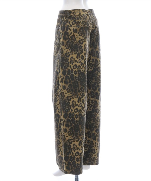 clear（クリア）の「【低身長用サイズ有】ヒョウ柄カーブパンツ[着回し抜群 大人 カジュアル]≪AW新作≫（その他パンツ・レディース・ベージュ・M/XS/S）」の9枚目の写真