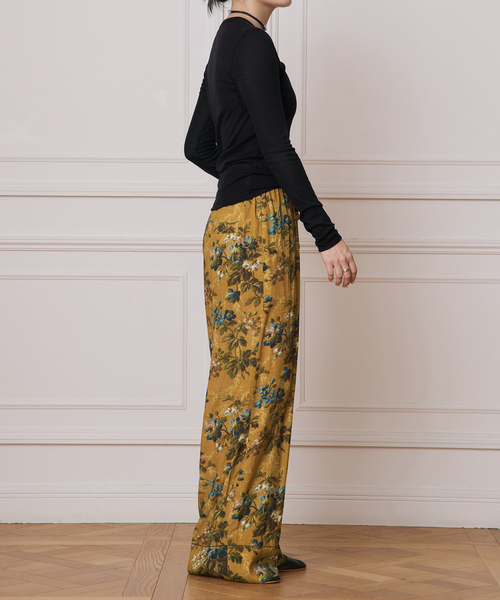 IENA LA BOUCLE（イエナラブークル）の「IENA LA BOUCLE シアーフライスプルオーバー（Tシャツ/カットソー・レディース・ブラック/ホワイト/パープル・FREE）」の10枚目の写真