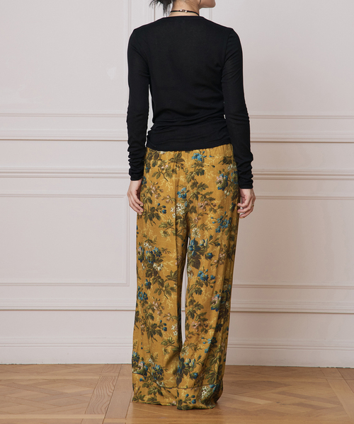 IENA LA BOUCLE（イエナラブークル）の「IENA LA BOUCLE シアーフライスプルオーバー（Tシャツ/カットソー・レディース・ブラック/ホワイト/パープル・FREE）」の11枚目の写真