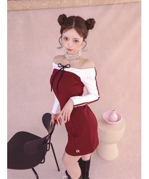 ダーリッチのワンピ、グリーンです。 試着したのみで新品です。 ダーリッチのワンピ、グリーンです。 試着したのみで新品です。