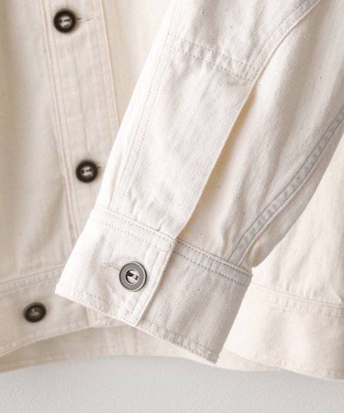 Maison Margiela（メゾンマルジェラ）の「MAISON MARGIELA (メゾン マルジェラ) DENIM SHORT JACKET（デニムジャケット・メンズ・アイボリー・46）」の5枚目の写真