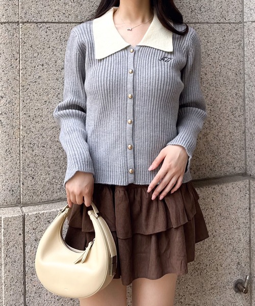 Mejoul(メジュール)の「【2025秋冬新作】襟付きワンポイント刺繍ニットカーディガン(カーディガン/ボレロ・レディース・グレー/ホワイト・F)」の6枚目の写真