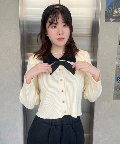 Mejoul(メジュール)の「【2025秋冬新作】襟付きワンポイント刺繍ニットカーディガン(カーディガン/ボレロ・レディース・グレー/ホワイト・F)」の16枚目の写真