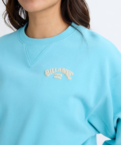 BILLABONG(ビラボン)の「BILLABONG レディース ARCH LOGO LOOSE CROPPED CREW トレーナー 【2025年秋冬モデル】/ビラボンロゴバックプリントスウェットトレーナー(スウェット・レディース・ピンク系その他/ブルー系その他/オフホワイト/アイボリー・MEDIUM)」の17枚目の写真