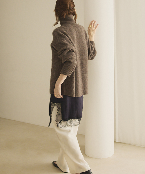 VERMEIL par iena(ヴェルメイユパーイエナ)の「woolyakmix knit ZIPカーディガン(カーディガン/ボレロ・レディース・ブラウン/ネイビー・FREE)」の6枚目の写真