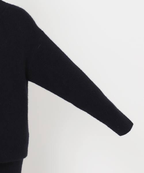 VERMEIL par iena(ヴェルメイユパーイエナ)の「woolyakmix knit ZIPカーディガン(カーディガン/ボレロ・レディース・ブラウン/ネイビー・FREE)」の18枚目の写真