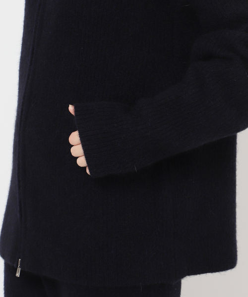 VERMEIL par iena(ヴェルメイユパーイエナ)の「woolyakmix knit ZIPカーディガン(カーディガン/ボレロ・レディース・ブラウン/ネイビー・FREE)」の19枚目の写真
