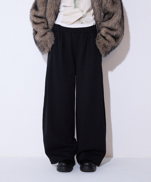 JEANASIS(ジーナシス)の「スウェットコクーンタックパンツ/595303(スウェットパンツ・レディース・ネイビー/オートミール/ブラック/グレー・FREE/SMALL)」の1枚目の写真