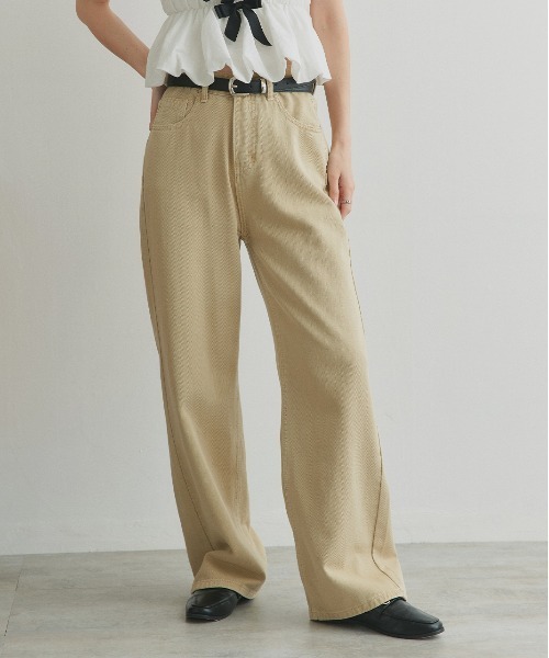 ad thie(アドティエ)の「ツイル ストレートパンツ(チノパンツ・レディース・ベージュ/ダークブラウン・MEDIUM/LARGE)」の15枚目の写真